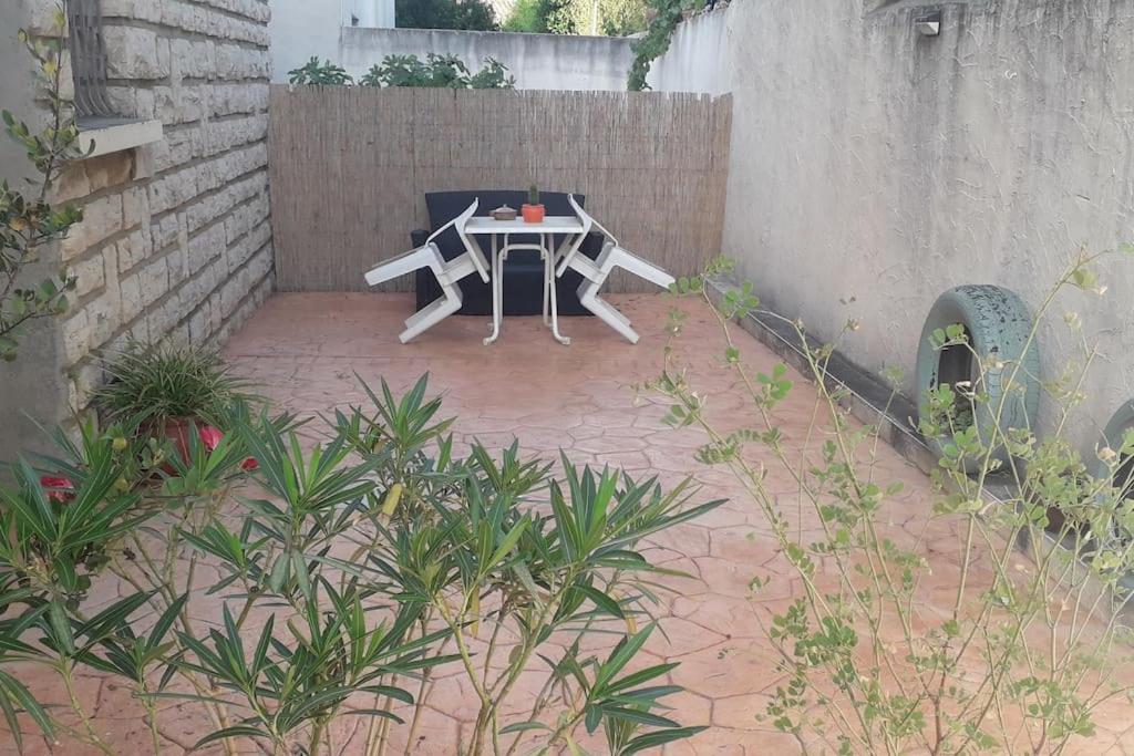 Appartement Entre Mer Et Gardiole فرونتينيان المظهر الخارجي الصورة
