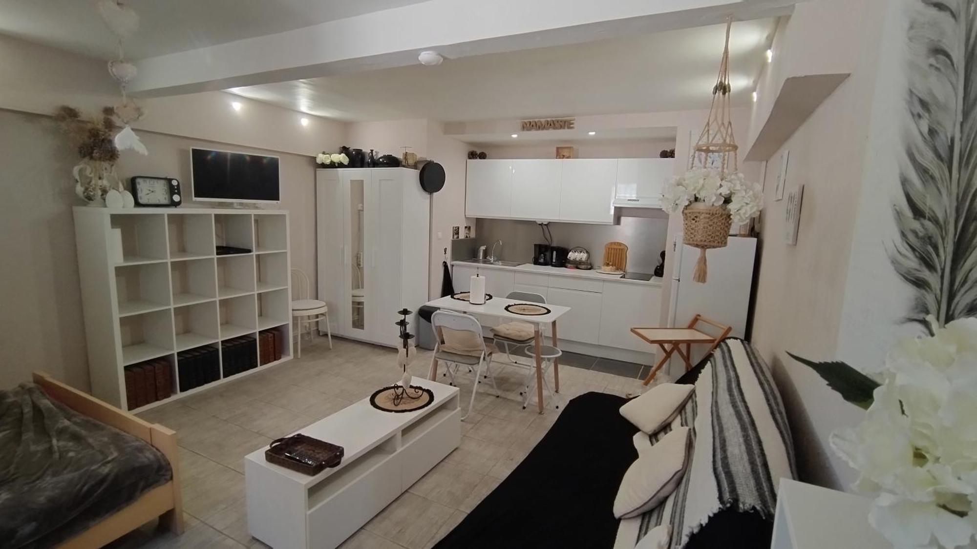 Appartement Entre Mer Et Gardiole فرونتينيان المظهر الخارجي الصورة